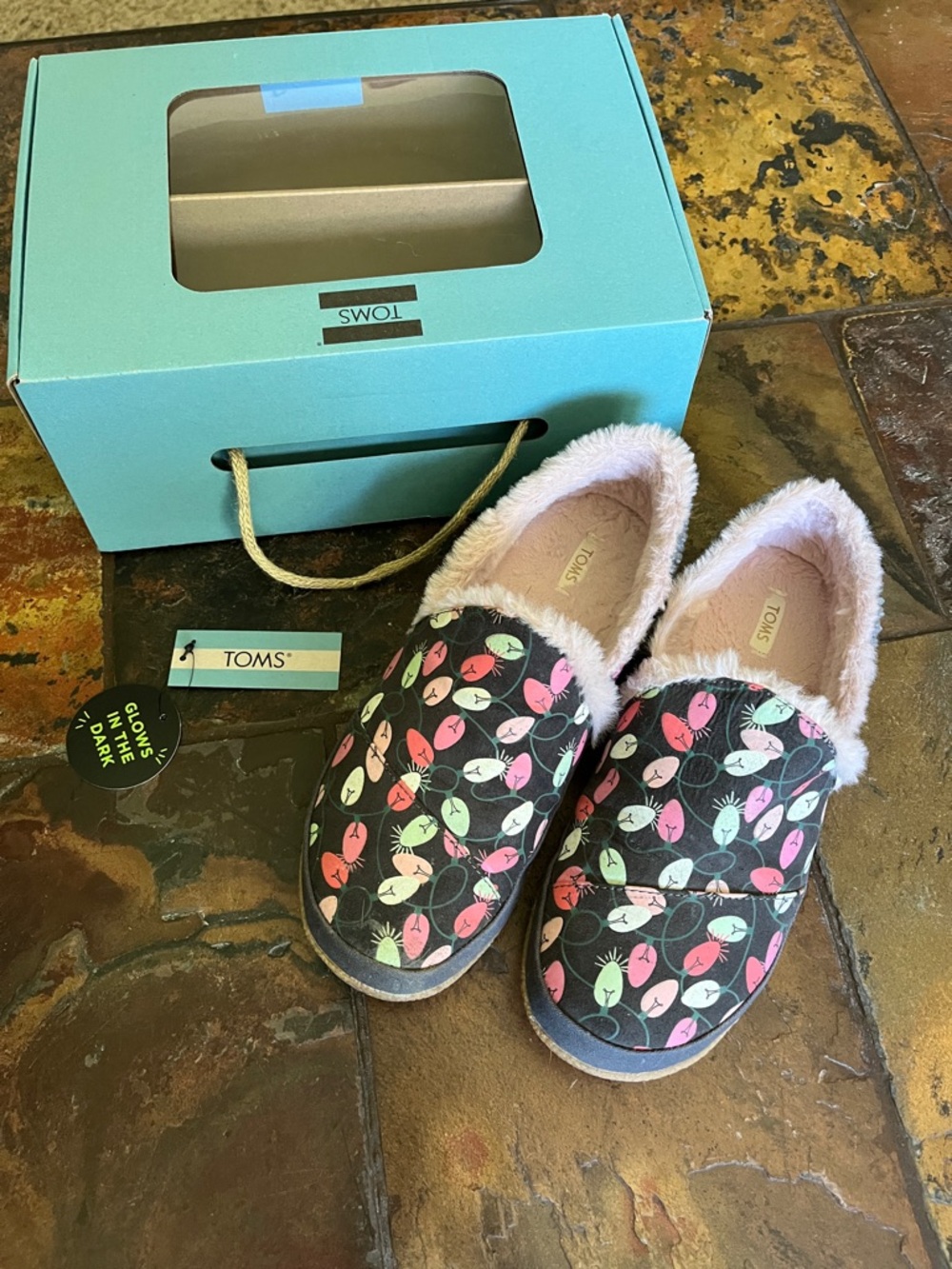 Toms Glow in the Dark Tree Lights Slip-On Shoes Slippers Size 8
